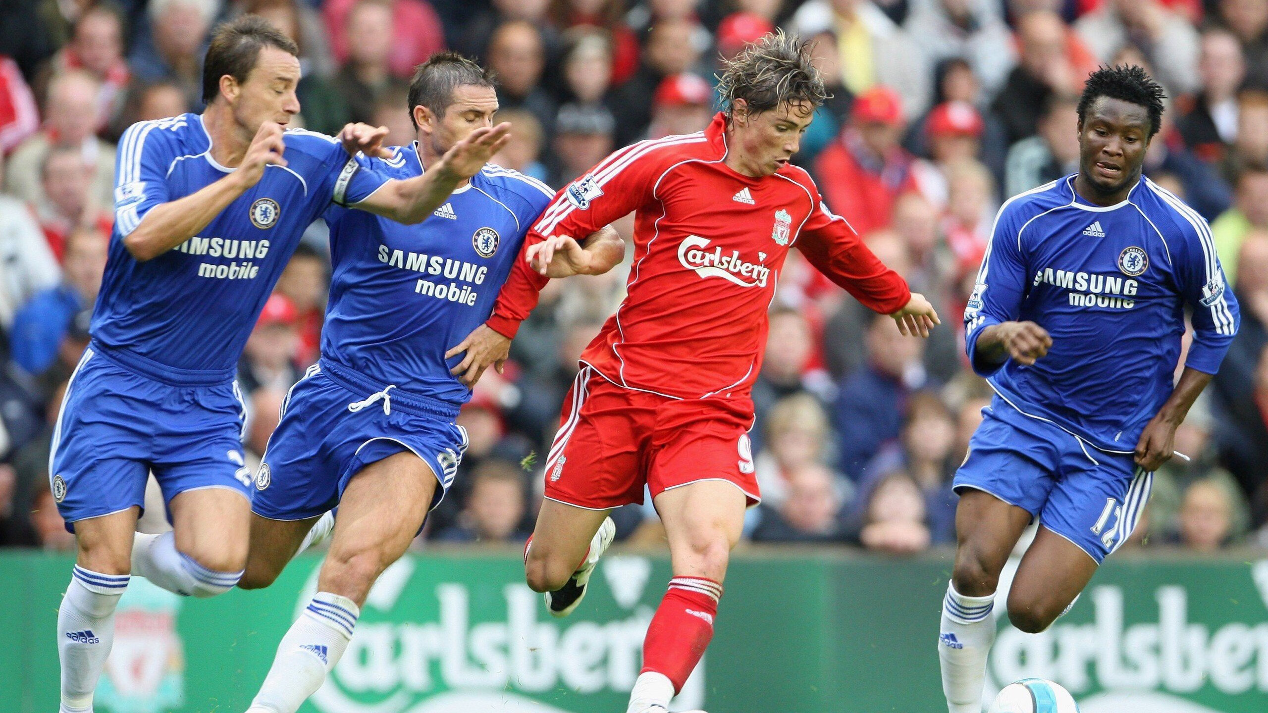 朴智星:从亚洲到欧冠冠军,曼联铁肺的传奇,朴智星在曼联什么位置